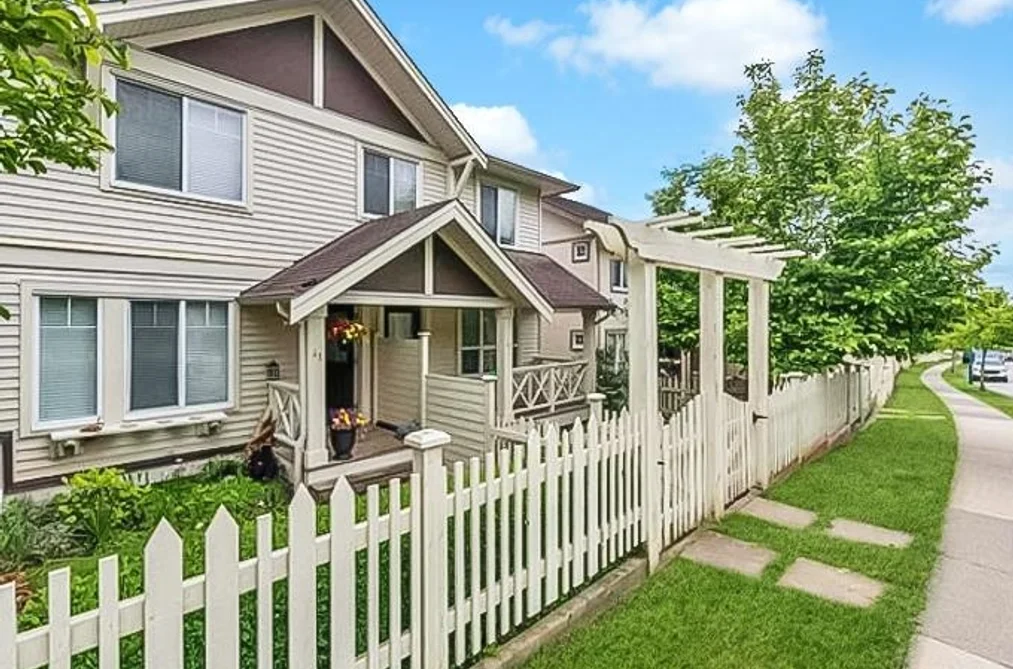 41 4401 BLAUSON BOULEVARD, Abbotsford BC V3G 0A4, Abbotsford BC — Residential for Sale - Photo 3