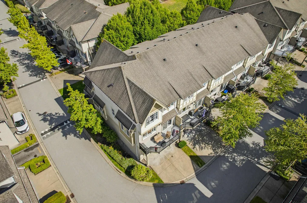 41 8089 209 STREET, Langley BC V2Y 0B1, Langley BC — Residential for Sale - Photo 2