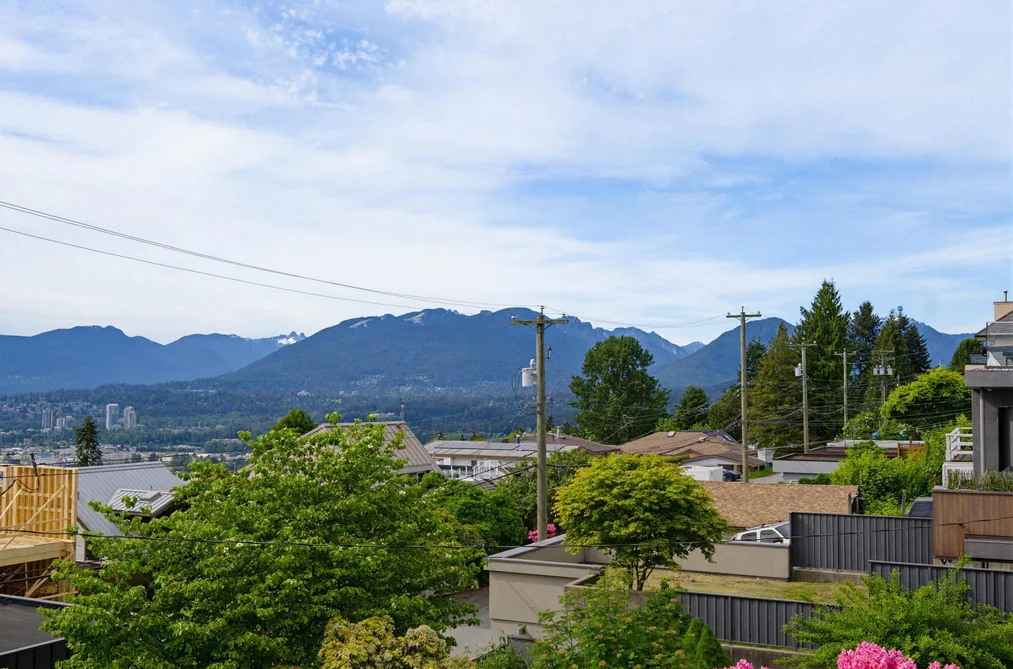 41 N HYTHE AVENUE, Burnaby BC V5B 1G3, Burnaby BC — Residential for Sale - Photo 4