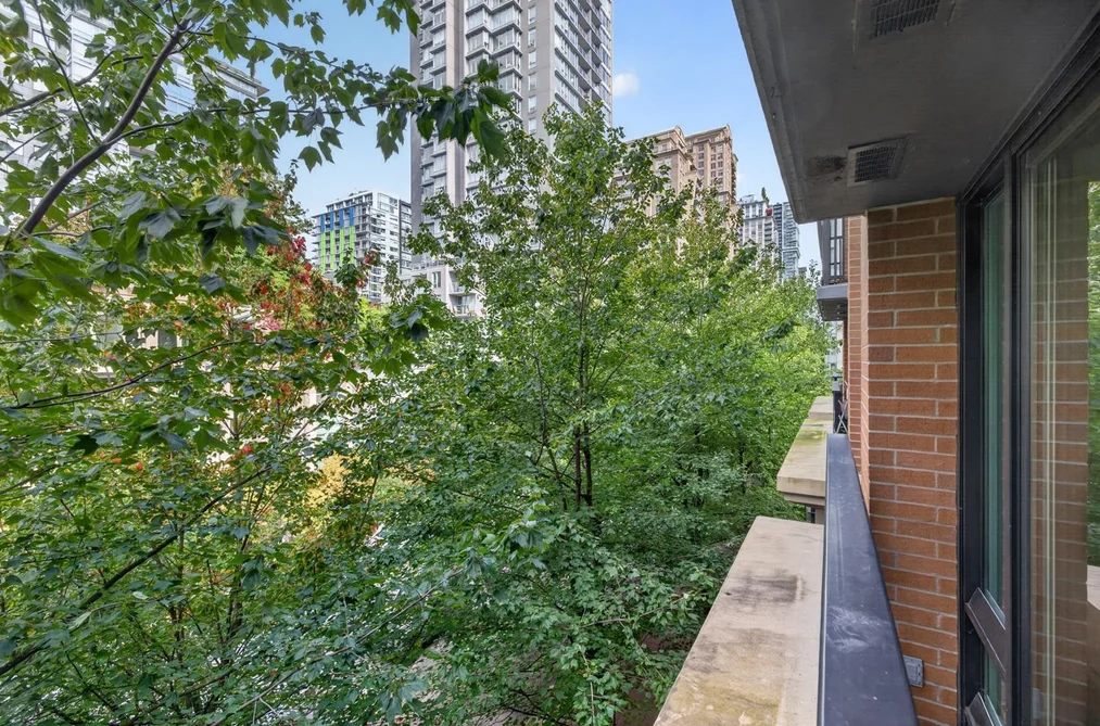 410 - 1088 Richards Street, Vancouver, BC - MLS: R3175912 - Photo 10 410 - 1088 Richards Street, Vancouver, BC - MLS: R3175912 - Photo 10