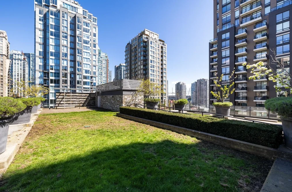 410 - 1088 Richards Street, Vancouver, BC - MLS: R3175912 - Photo 24 410 - 1088 Richards Street, Vancouver, BC - MLS: R3175912 - Photo 24