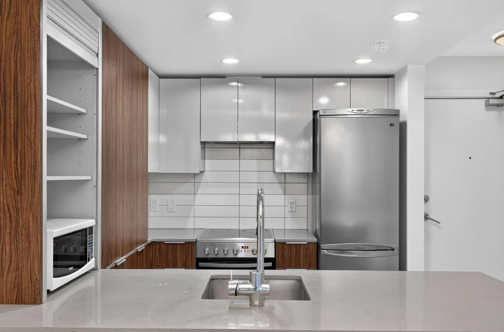 410 - 1088 Richards Street, Vancouver, BC - MLS: R3175912 - Photo 5 410 - 1088 Richards Street, Vancouver, BC - MLS: R3175912 - Photo 5