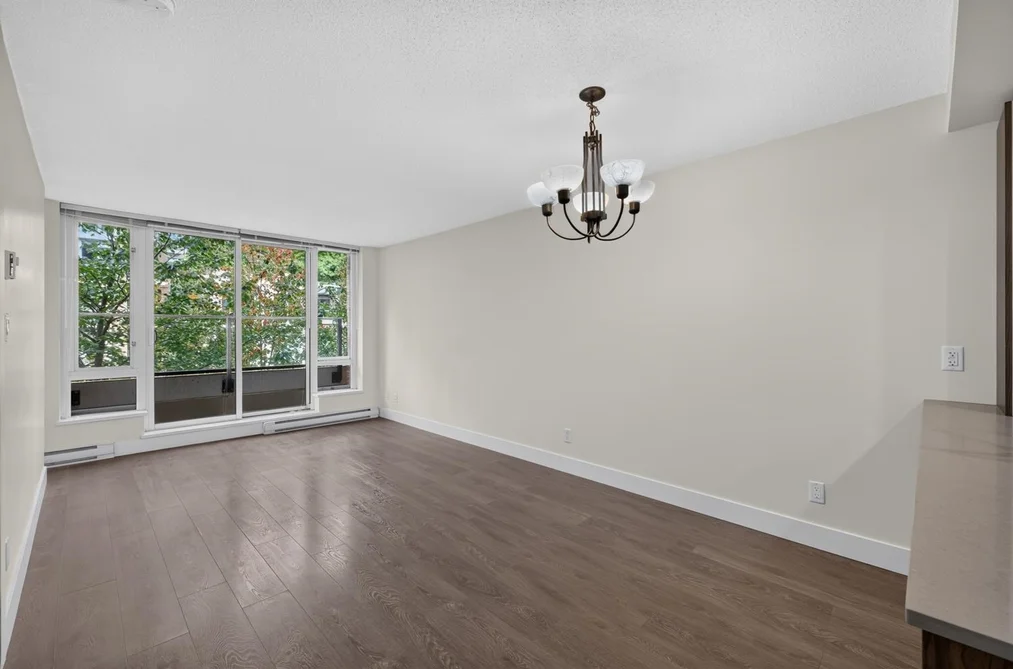 410 - 1088 Richards Street, Vancouver, BC - MLS: R3175912 - Photo 8 410 - 1088 Richards Street, Vancouver, BC - MLS: R3175912 - Photo 8