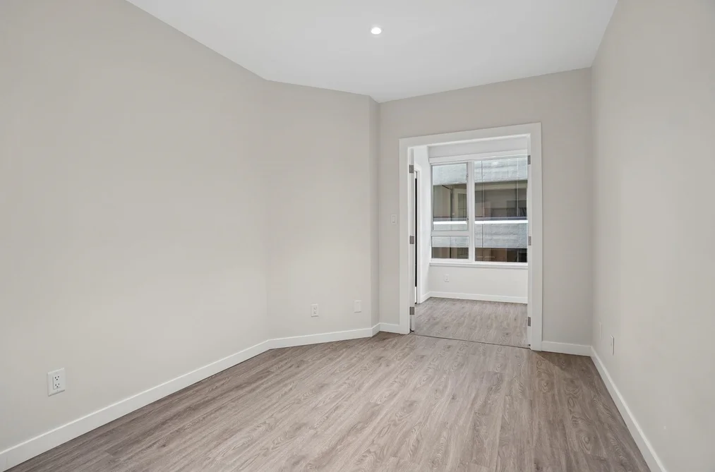 410 1177 HORNBY STREET, Vancouver, BC — Residential for Sale — Photo 12 of 25