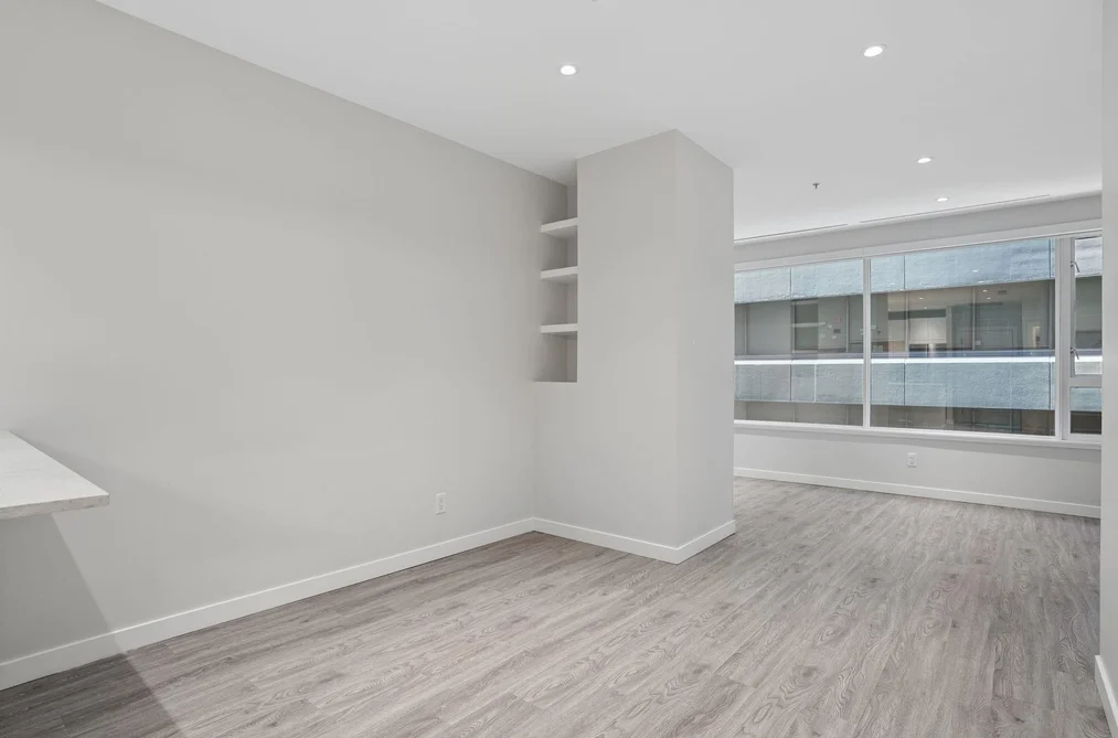 410 1177 HORNBY STREET, Vancouver, BC — Residential for Sale — Photo 6 of 25