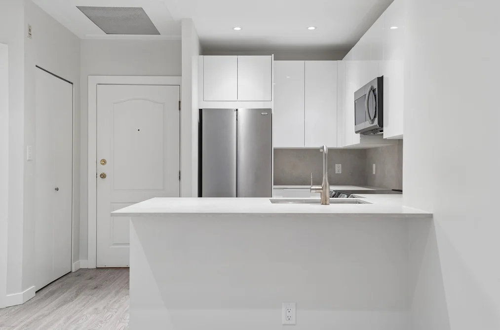 410 1177 HORNBY STREET, Vancouver, BC — Residential for Sale — Photo 7 of 25