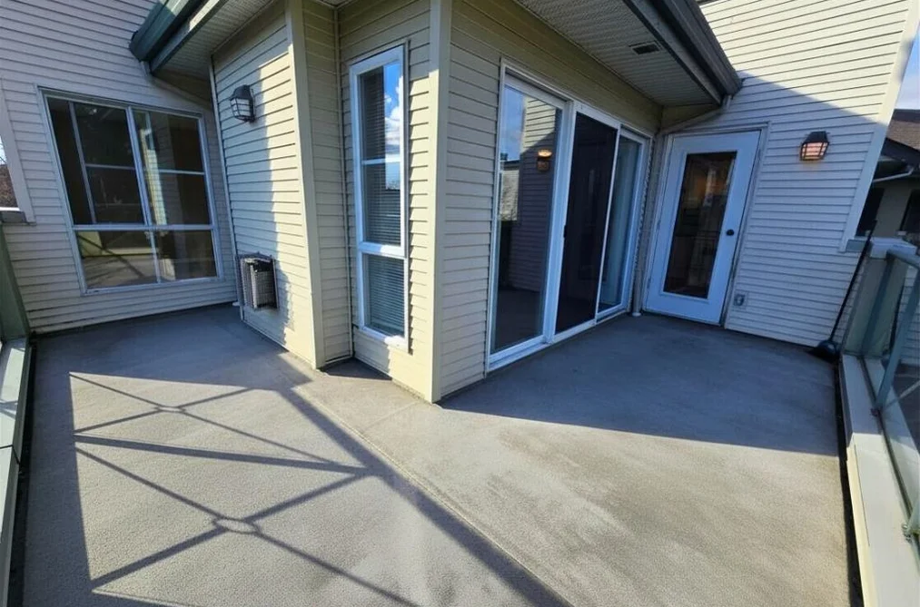 410 20110 MICHAUD CRESCENT, Langley BC V3A 4B1, Langley BC — Residential for Sale - Photo 2