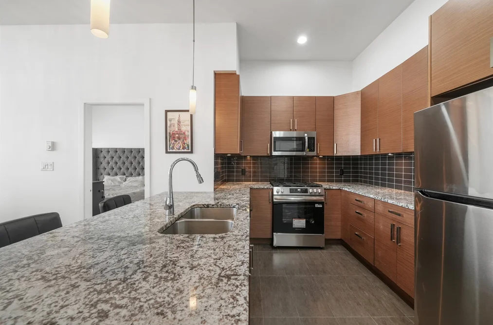 410 288 HAMPTON STREET, New Westminster BC V3M 5L9, New Westminster BC — Residential for Sale - Photo 7