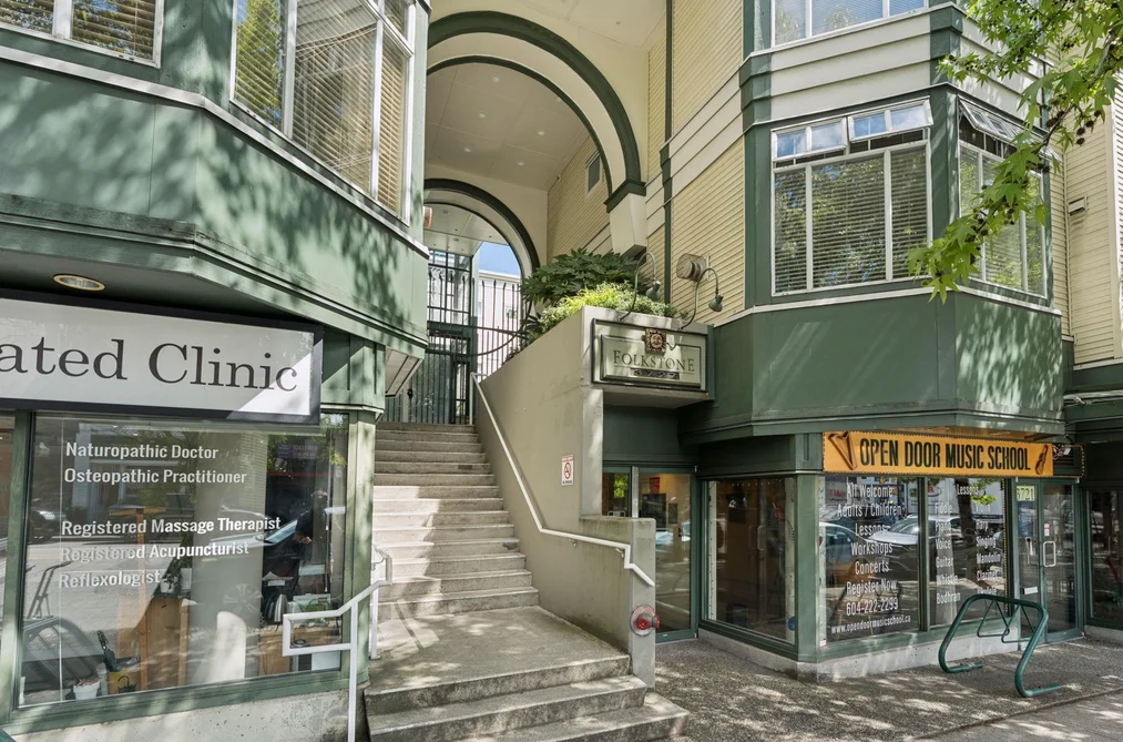 3727 W 10th Ave Unit 410, Vancouver, BC - MLS: R3176370