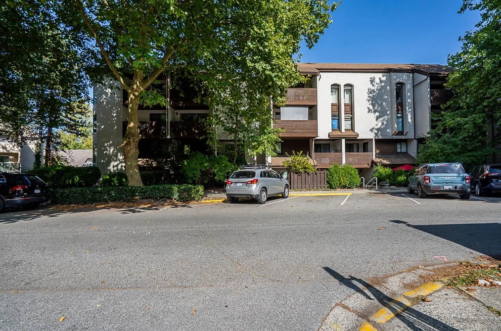 410 - 385 Ginger Drive, New Westminster, BC - MLS: R3164500 - Photo 3 410 - 385 Ginger Drive, New Westminster, BC - MLS: R3164500 - Photo 3