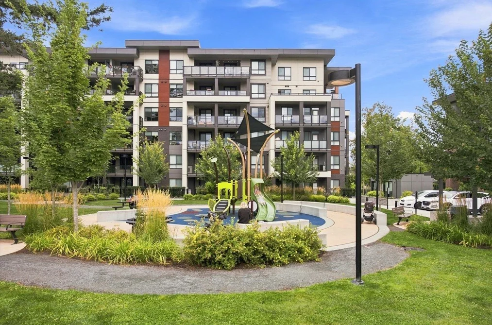 Condo for sale at 410 45511 Campus Drive Chilliwack British Columbia - MLS: R3161797
