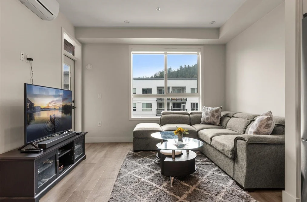 410-45511 Campus Drive, Chilliwack, BC - Condo for Sale - Photo 13 of 28 410-45511 Campus Drive, Chilliwack, BC - Condo for Sale - Photo 13 of 28