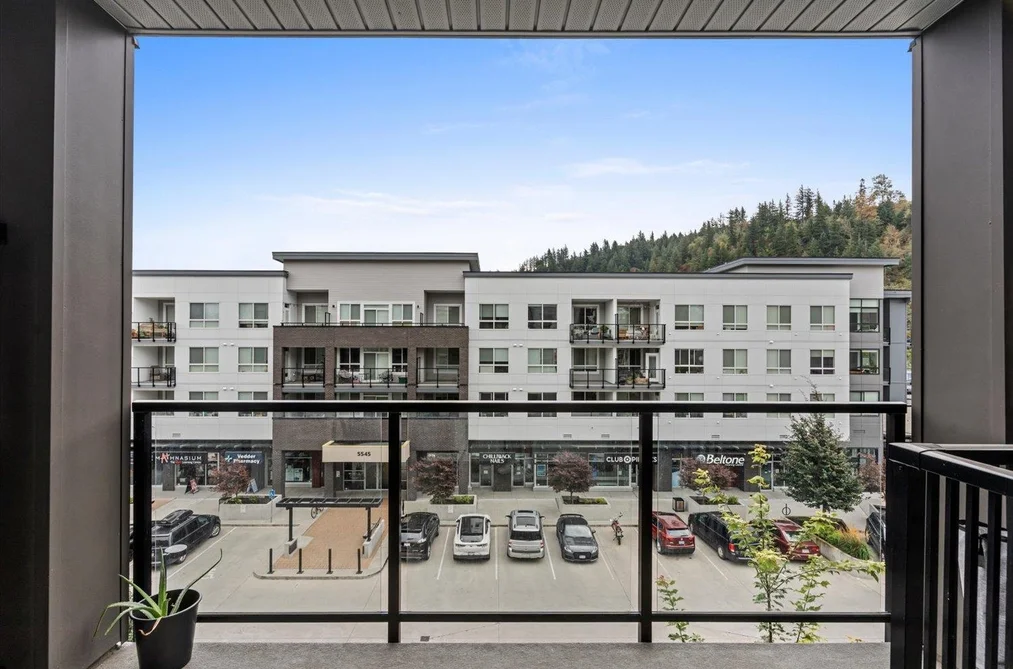 410-45511 Campus Drive, Chilliwack, BC - Condo for Sale - Photo 24 of 28 410-45511 Campus Drive, Chilliwack, BC - Condo for Sale - Photo 24 of 28