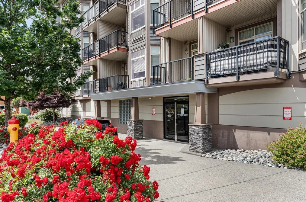 410 46021 SECOND AVENUE, Chilliwack BC V2P 1S6, Chilliwack BC — Residential for Sale - Photo 2