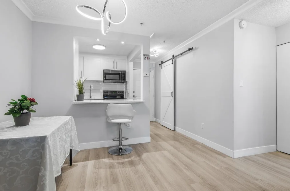 410 715 ROYAL AVENUE, New Westminster BC V3M 5X4, New Westminster BC — Residential for Sale - Photo 2