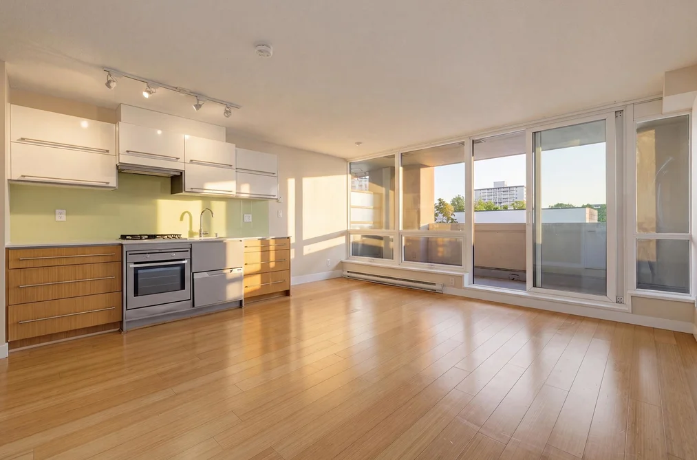 410 718 MAIN STREET, Vancouver, BC — Residential for Sale — Photo 4 of 23