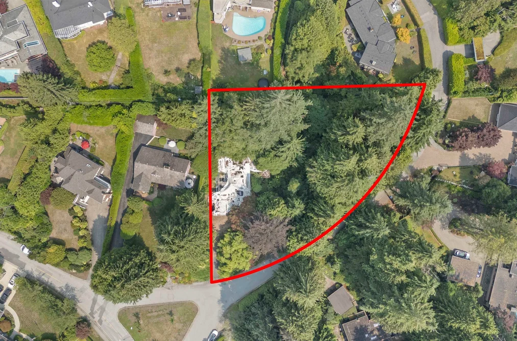 House for sale at 410 Eastcot Road West Vancouver British Columbia - MLS: R3153790