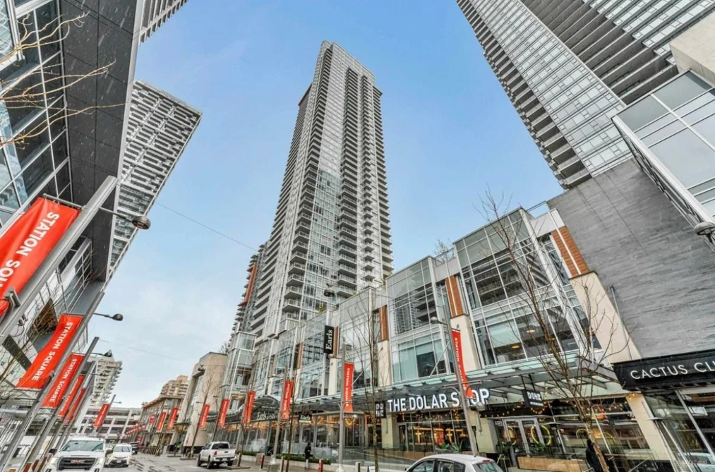 Condo for sale at 4105 4670 Assembly Way Burnaby British Columbia - MLS: R3149277