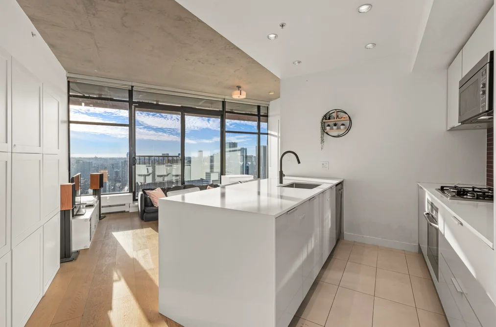 4108 128 W CORDOVA STREET, Vancouver BC V6B 0E6, Vancouver BC — Residential for Sale - Photo 2