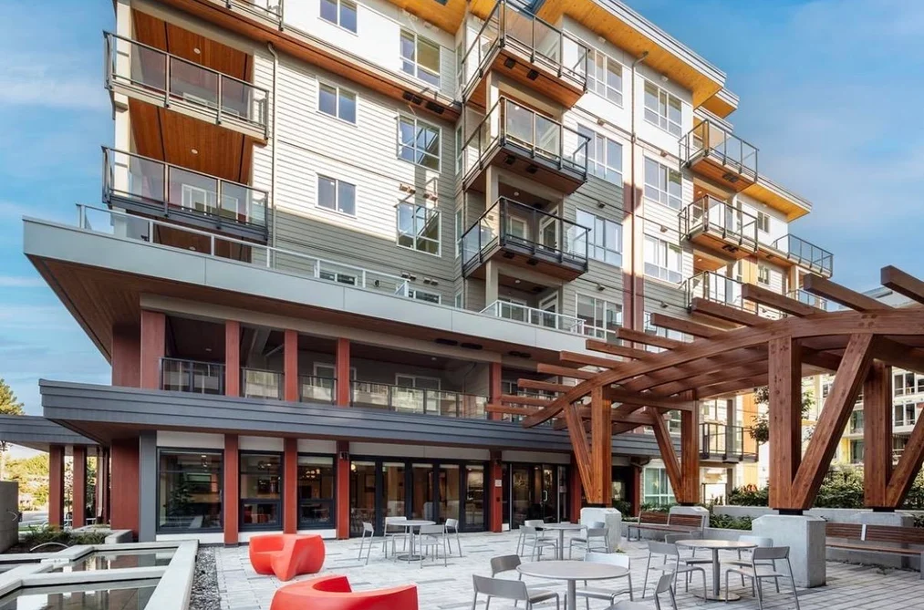 Condo for sale at 411 13258 105 Avenue Surrey British Columbia - MLS: R3112985