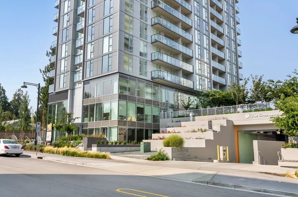Condo for sale at 411 13573 98a Avenue Surrey British Columbia - MLS: R3157055