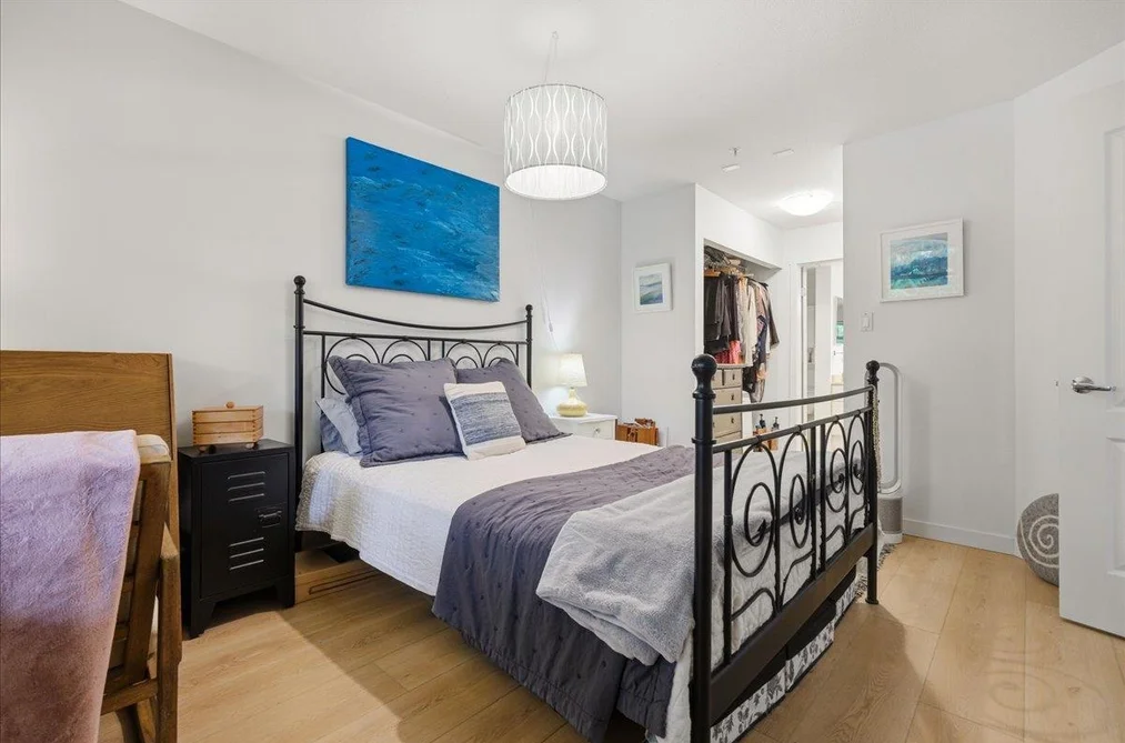 411 2059 CHESTERFIELD AVENUE, North Vancouver BC V7M 2P4, North Vancouver BC — Residential for Sale — Photo 16 of 33