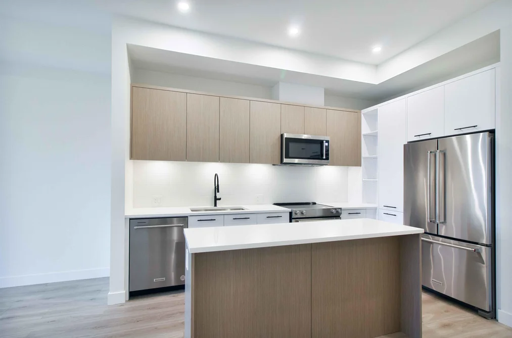 Condo for sale at 411 2620 152 Street Surrey British Columbia - MLS: R3107250
