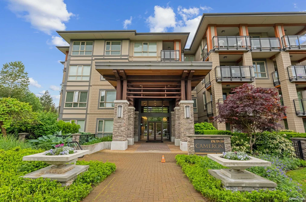 Condo for sale at 411 3399 Noel Drive Burnaby British Columbia - MLS: R3128495