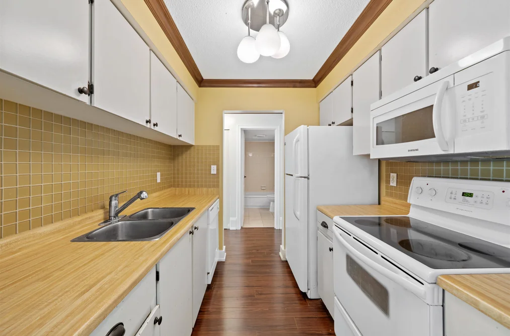 411 4373 HALIFAX STREET, Burnaby BC V5C 5Z2, Burnaby BC — Residential for Sale — Photo 17 of 36