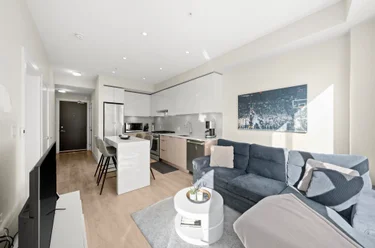 8508 Rivergrass Dr Unit 411, Vancouver, BC - MLS: R3088648