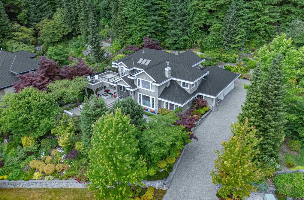 4115 E BRAEMAR ROAD, North Vancouver BC B7K 3C9, North Vancouver BC — Residential for Sale - Photo 2