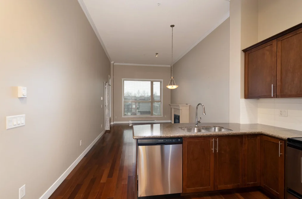 412 2627 SHAUGHNESSY STREET, Port Coquitlam BC V3C 0E1, Port Coquitlam BC — Residential for Sale - Photo 3