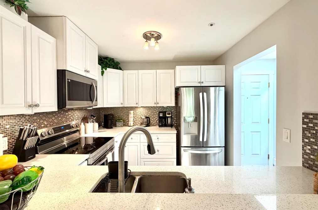 412 2960 PRINCESS CRESCENT, Coquitlam BC V3B 7P2, Coquitlam BC — Residential for Sale — Photo 11 of 40