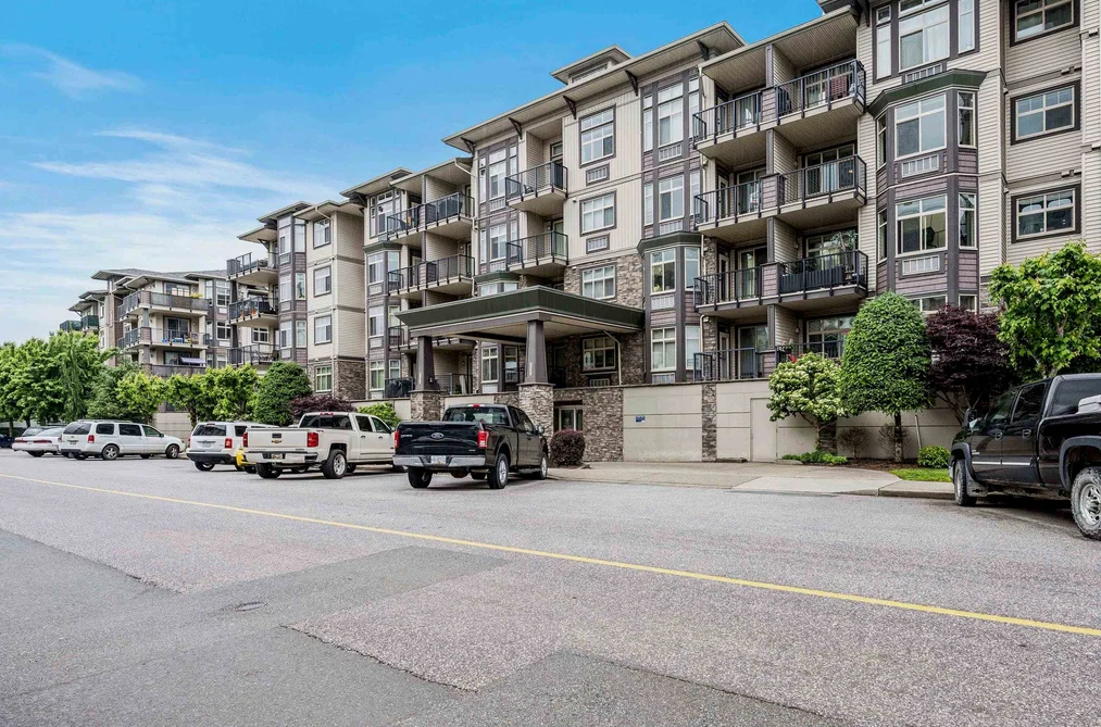 45893 Chesterfield Ave Unit 412, Chilliwack, BC - MLS: R3172003