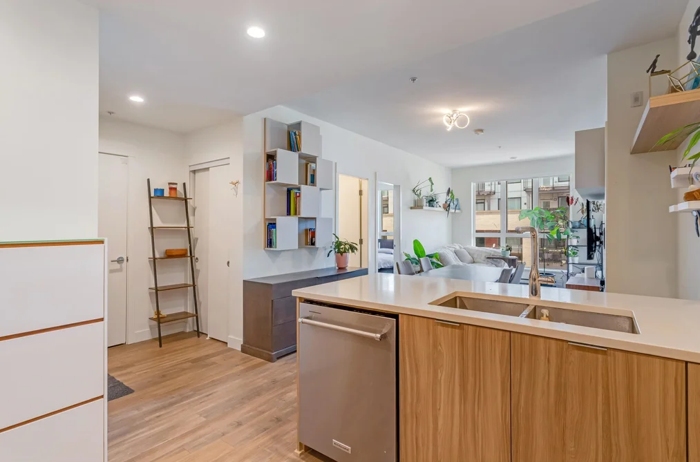 412 750 DOGWOOD STREET, Coquitlam BC V3J 4B7, Coquitlam BC — Residential for Sale - Photo 5
