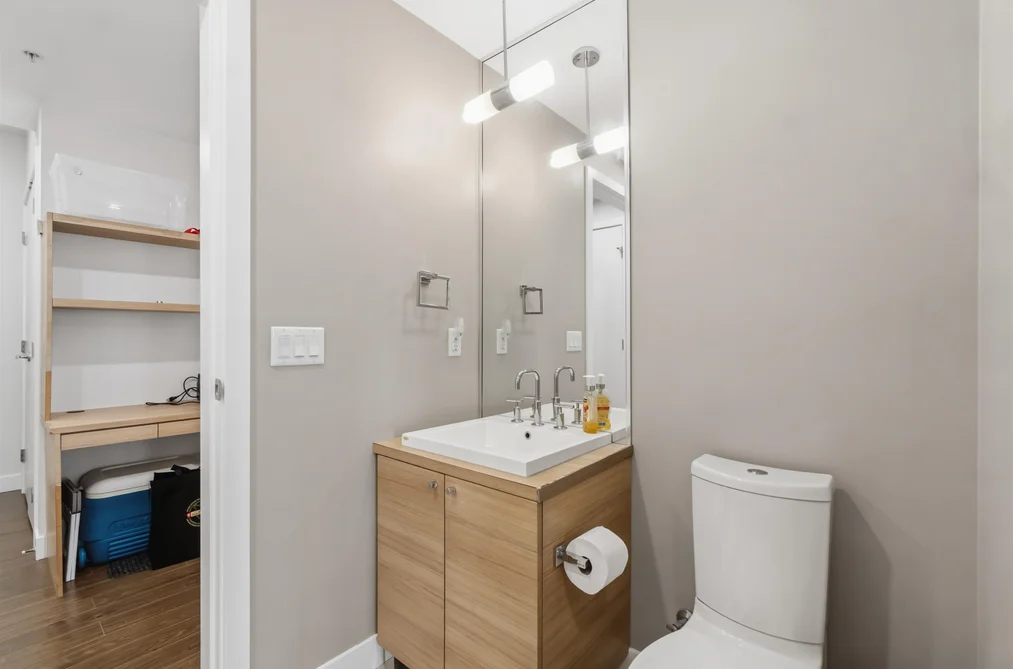 412 - 9150 University High Street, Burnaby, BC - MLS: R3179995 - Photo 19 412 - 9150 University High Street, Burnaby, BC - MLS: R3179995 - Photo 19