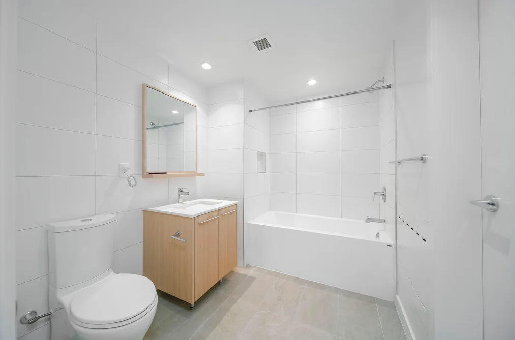 412 - 9888 University Crescent, Burnaby, BC - MLS: R3162901 - Photo 14 412 - 9888 University Crescent, Burnaby, BC - MLS: R3162901 - Photo 14