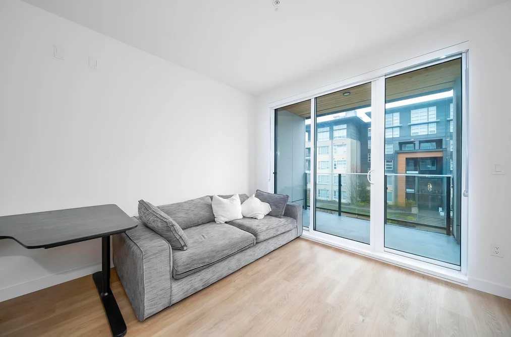 412 - 9888 University Crescent, Burnaby, BC - MLS: R3162901 - Photo 7 412 - 9888 University Crescent, Burnaby, BC - MLS: R3162901 - Photo 7