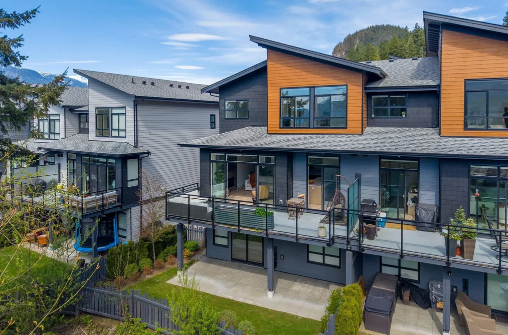 Half Duplex for sale at 41203 Highline Place Squamish British Columbia - MLS: R3110637
