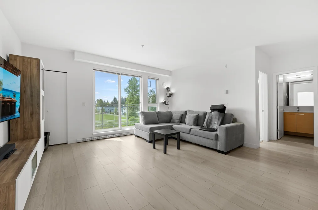 413 10581 140 STREET, Surrey BC V3T 0M7, Surrey BC — Residential for Sale - Photo 4