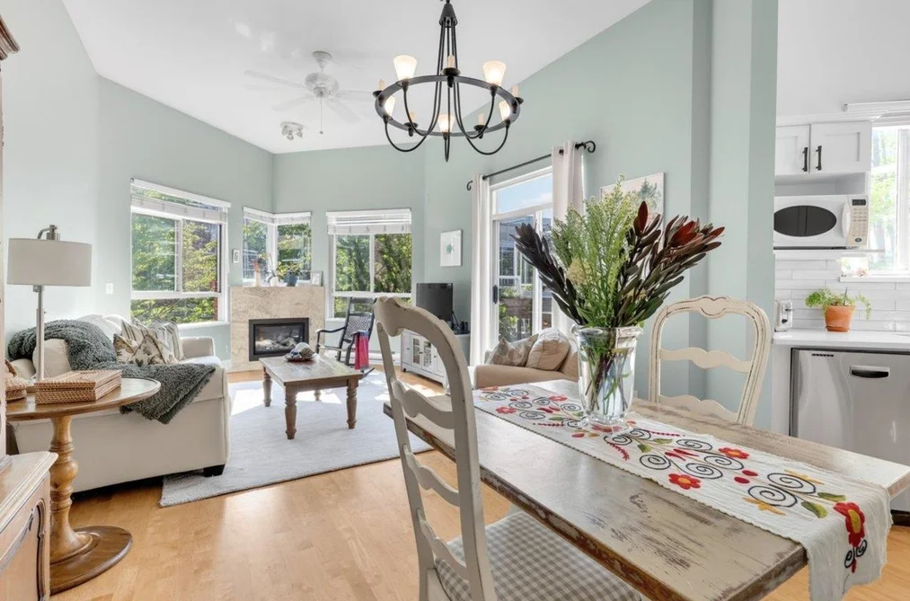 413 128 W 8TH STREET, North Vancouver, BC — Residential for Sale — Photo 3 of 36