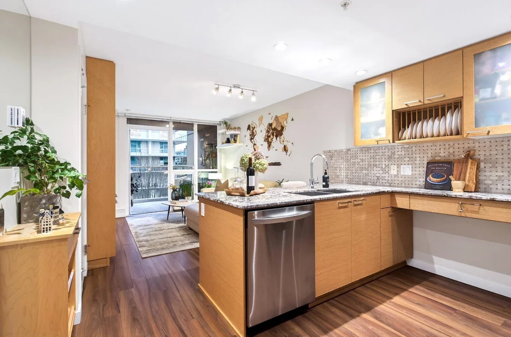 413 135 E 17 STREET, North Vancouver BC V7L 0C4, North Vancouver BC — Residential for Sale - Photo 5