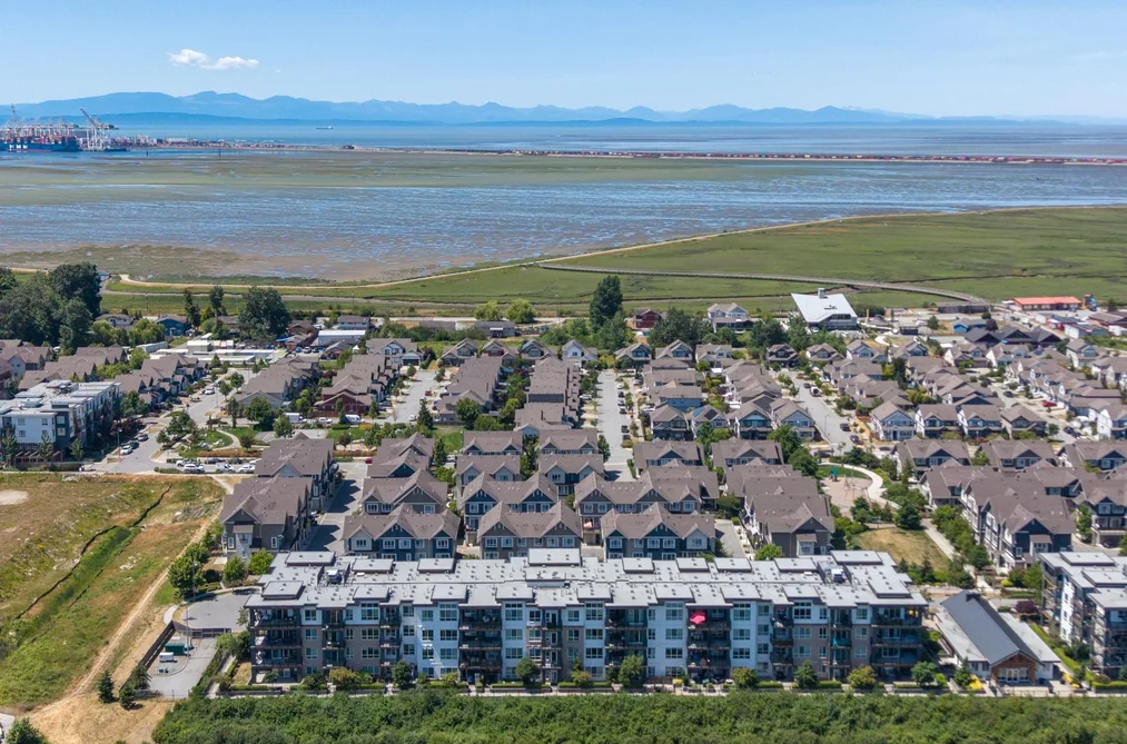 Condo for sale at 413 1792 Starling Drive Tsawwassen British Columbia - MLS: R3159193