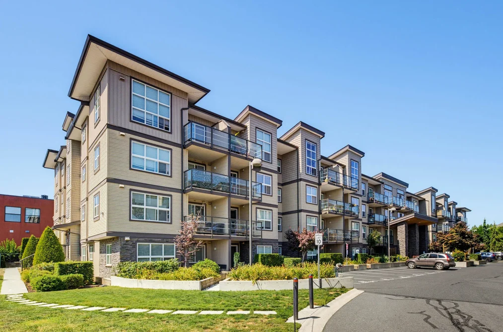 Condo for sale at 413 30515 Cardinal Avenue Abbotsford British Columbia - MLS: R3162015