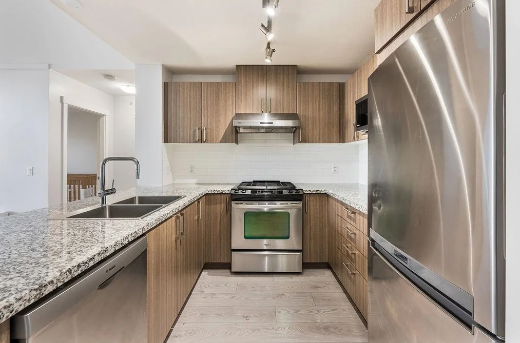 413 3156 DAYANEE SPRINGS BOULEVARD, Coquitlam BC V3E 0B7, Coquitlam BC — Residential for Sale - Photo 2