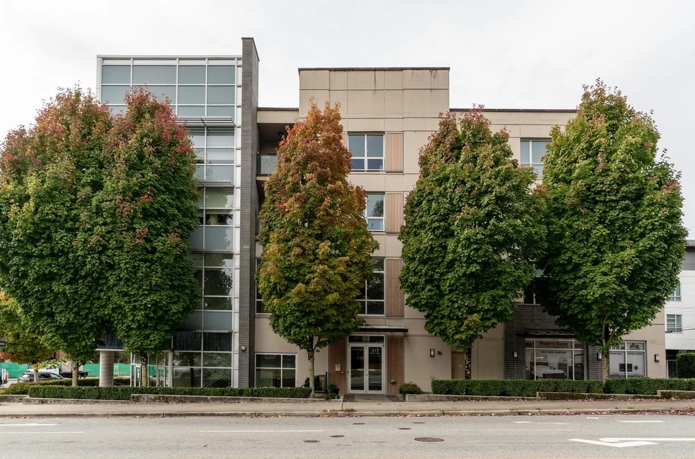 Condo for sale at 413 317 Bewicke Avenue North Vancouver British Columbia - MLS: R3171506