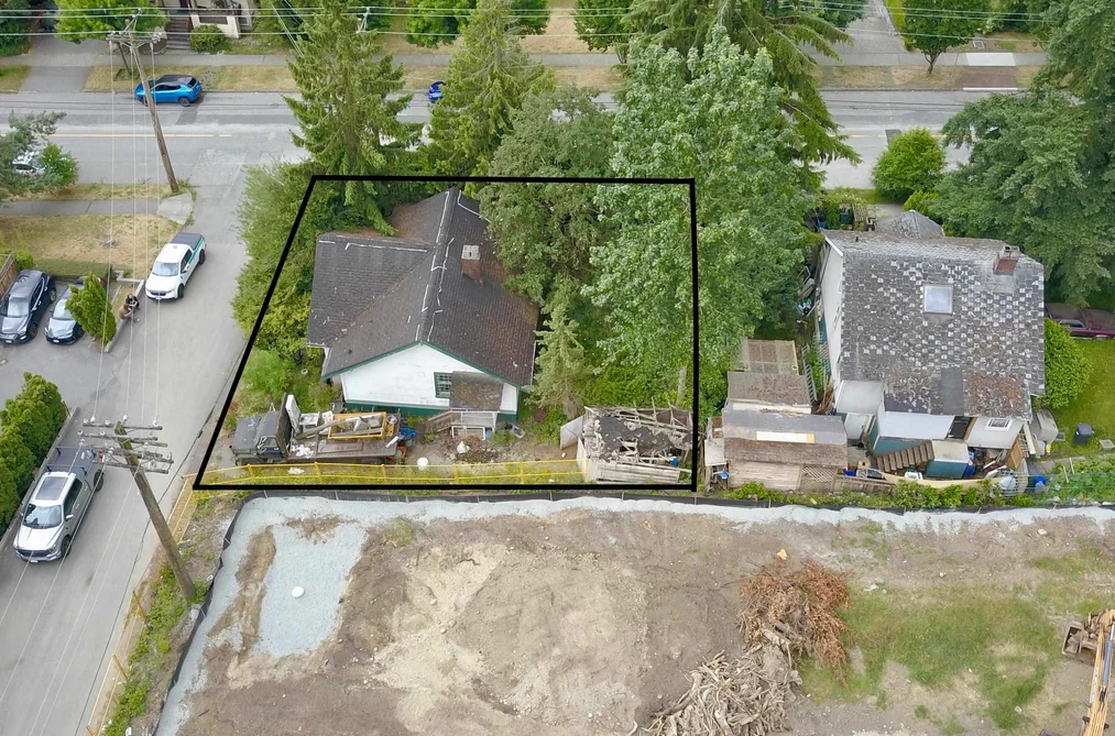 Property for sale at 413 Eleventh Street New Westminster British Columbia - MLS: R3143052