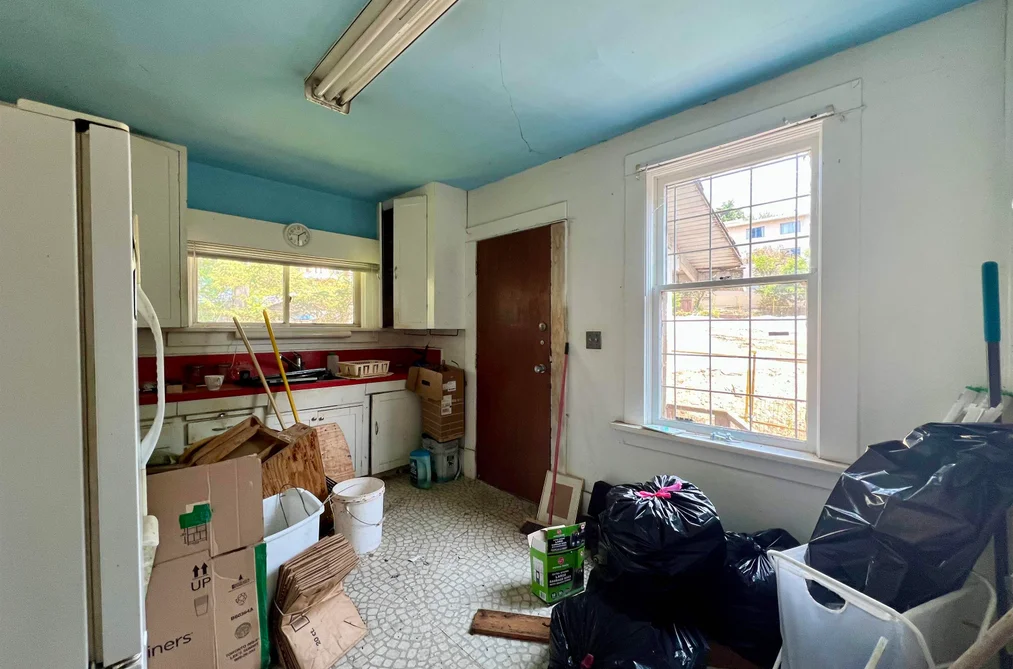 413 ELEVENTH STREET, New Westminster, BC — Land for Sale — Photo 6 of 11