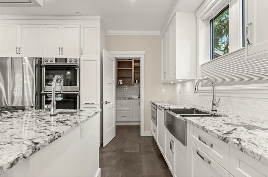 413 MAPLE STREET, Cultus Lake BC V2R 4Z3, Cultus Lake BC — Residential for Sale — Photo 5 of 39