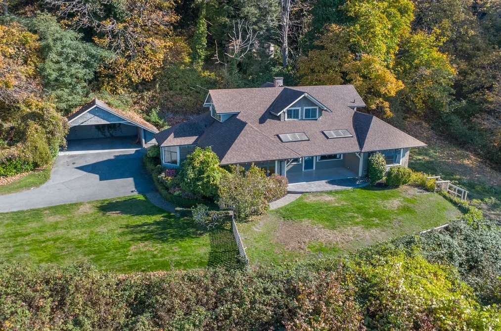 413 Tsawwassen Beach Rd, Delta, BC - MLS: R3177414